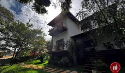 Casa com 2 suítes à venda, 195 m² por R$ 750.000 - Tejuco - Brumadinho/MG