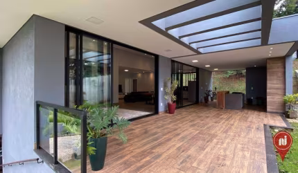 Casa com 3 dormitórios à venda, 276 m² por R$ 1.590.000,00 - Condominio Jardins - Brumadinho/MG