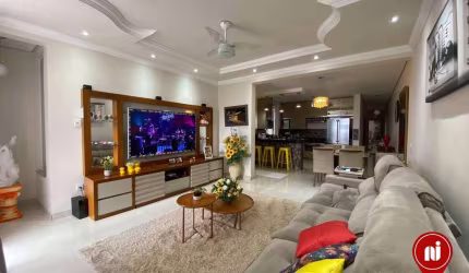 Casa com 3 dormitórios à venda, 212 m² por R$ 650.000,00 - Espírito Santo - Betim/MG
