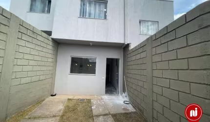 Casa com 2 dormitórios para alugar, 200 m² por R$ 2.815,00/mês - Pinheiros - Brumadinho/MG