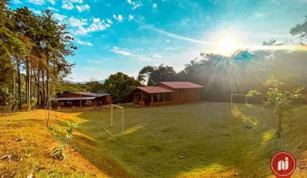 Sítio com 6 dormitórios à venda, 2750 m² por R$ 1.300.000,00 - Mario Campos  - Mário Campos/MG
