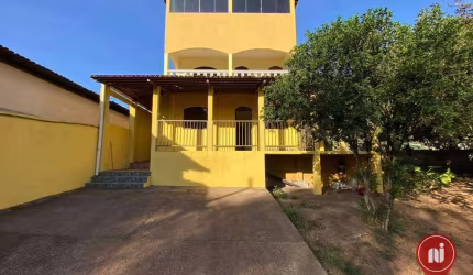 Casa com 6 dormitórios, 200 m² - venda por R$ 430.000,00 ou aluguel por R$ 3.500,00/mês - Vila Sao Tarcisio - Mário Campos/MG