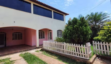 Casa à venda, 220 m² por R$ 480.000,00 - Bom Jardim - Mário Campos/MG