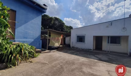 Casas com 2 dormitórios à venda, 72 m² por R$ 450.000 - Centro - Mário Campos/MG