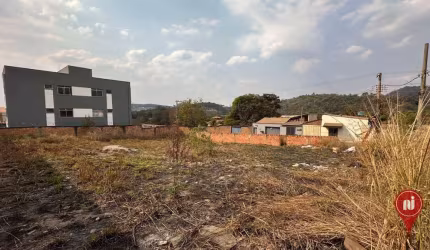Terreno à venda, 360 m² por R$ 180.000,00 - Brasilia - Sarzedo/MG