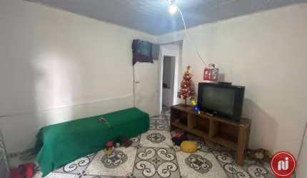 Casa com 4 dormitórios à venda, 180 m² por R$ 270.000 - Residencial Masterville - Sarzedo/MG