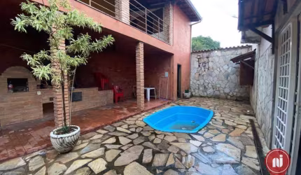 Casa com 3 dormitórios à venda, 160 m² por R$ 480.000,00 - Alto Das Flores - Betim/MG