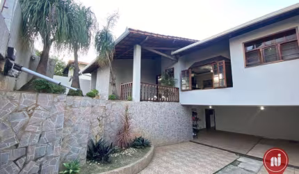 Casa de alto padrão com 3 dormitórios à venda, 250 m² por R$ 1.100.000 - Jardim da Cidade - Betim/MG