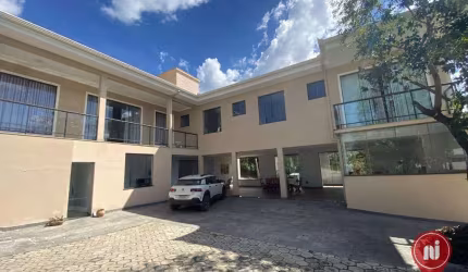 Casa com 3 dormitórios à venda, 300 m² por R$ 2.800.000,00 - Saraiva - Betim/MG