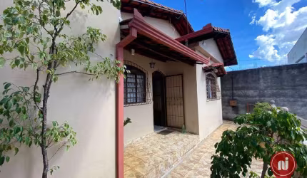 Casa com 3 dormitórios à venda, 150 m² por R$ 900.000,00 - Espírito Santo - Betim/MG