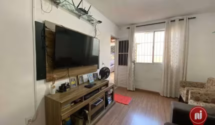Apartamento com 2 dormitórios à venda, 155 m² por R$ 250.000,00 - Jardim Anchieta - Sarzedo/MG