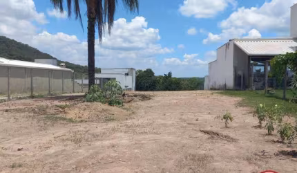 Terreno à venda, 2000 m² por R$ 555.000,00 - Solar do Madeira - Contagem/MG