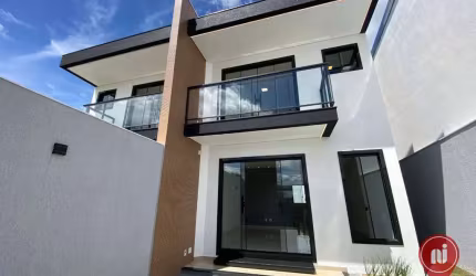 Casa com 3 dormitórios à venda, 111 m² por R$ 560.000,00 - Monte Verde - Betim/MG