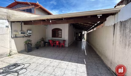 Casa com 3 dormitórios à venda, 100 m² por R$ 650.000,00 - Tropical - Contagem/MG