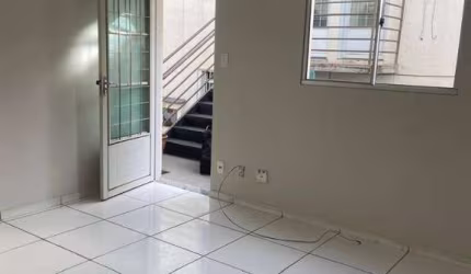 Apartamento com 2 dormitórios à venda, 56 m² por R$ 140.000 - Canaã - Juatuba/Minas Gerais