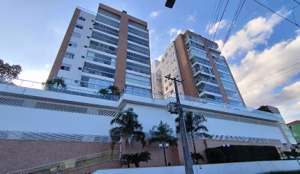 Apartamento semimobiliado com 3 suítes à venda no bairro Saguaçu em Joinville-SC por R$ 1.100.000,00.