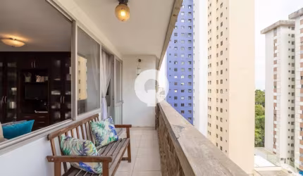 Apartamento Amplo com Localização Privilegiada Próximo ao Clube Curitibano