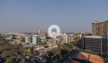 APARTAMENTO À VENDA PRÓXIMO AO CLUBE CURITIBANO