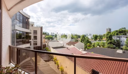 Apartamento com sensação de casa em bairro com estilo