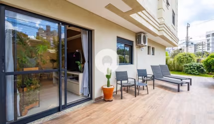 Garden com Muito Espaço e Verde no Juvevê