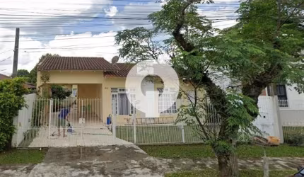 Casa para reforma em Santa Felicidade