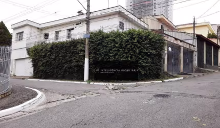 Sobrado de esquina na Vila Regente Feijó ! São 04 dorms sendo 02 suites + 03 vagas !!