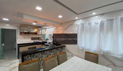 Maravilhoso Sobrado na Cidade Lider ! São 04 dormitórios sendo 01 suite + 02 vagas coberta e amplo espaço gourmet !!