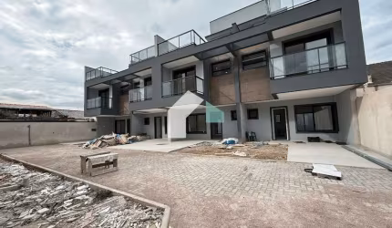 Casa com 3 quartos à venda na Rua República Islâmica do Irã, 625, Uberaba, Curitiba por R$ 845.000