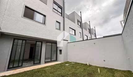 Casa com 3 quartos à venda na Rua Miguel Tschannerl, 216, Vista Alegre, Curitiba por R$ 1.376.000