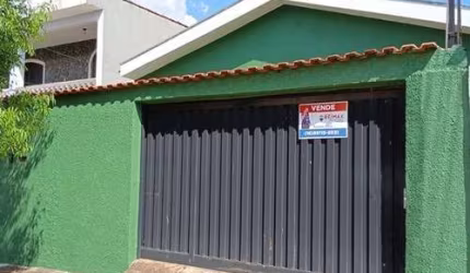 Confortável casa tipo para venda com 3 quartos, 150m²