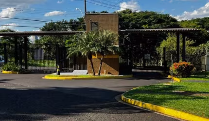 Aconchegante lote em condomínio para venda, 823m²
