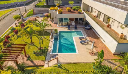 Casa no condomínio Condomínio Campo De Toscana para venda com 4 quartos, sendo 4 suítes, 646.59m²