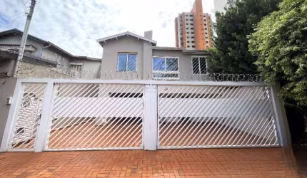 Espetacular sobrado para venda com 5 quartos, sendo 2 suítes, 154m²