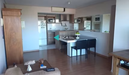 Apartamento com 3 quartos à venda na Rua Padre Todesco, 927, Partenon, Porto Alegre por R$ 450.000