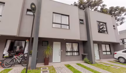 Casa para venda em Santa Cândida de 104.00m² com 3 Quartos, 1 Suite e 2 Garagens