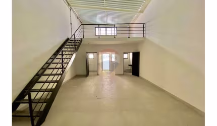 Oportunidade! Redução Valor!!! Ponto Comercial amplo no Centro de Atibaia: Ideal para Negócios