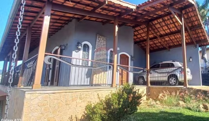 Casa 4 dormitorios 2 suites  - Alugar - Jardim do Lago