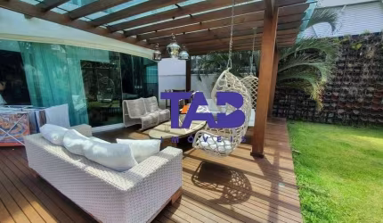 Apartamento Duplex Garden para venda na Praia Brava