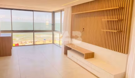 Apartamento alto padrão frente mar para venda na Praia Brava