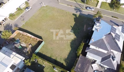 Condomínio Horizontal - Lote com 450m2