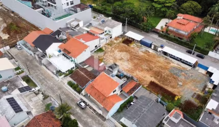 Casa para venda na Praia Brava