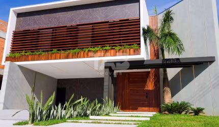Casa de alto padrão no condomínio Caledônia à venda