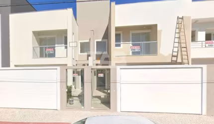 Casa Geminada Praia dos Amores - Balneário Camboriú