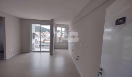 Apartamento com 2 quartos, Nações - Balneário Camboriú