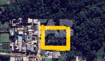 Terreno com 4.900 m² para venda na Penha