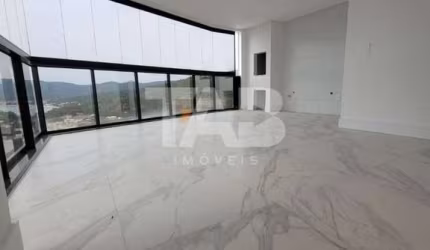 Apartamento com 3 suítes à venda | Balneário Perequê