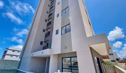 Apartamento com 2 quartos à venda em Natal