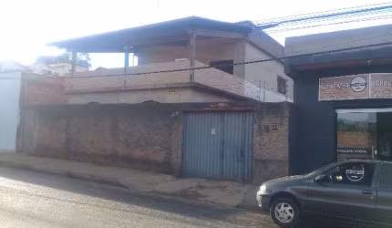 Casa com 3 quartos à venda em Belo Horizonte