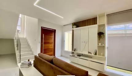 Casa de Condomínio com 2 quartos à venda em Parnamirim