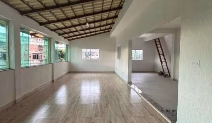 Casa com 4 quartos para alugar em Belo Horizonte